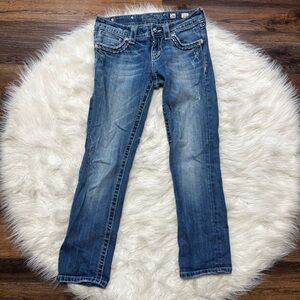 Miss Me Blue Denim Cropped Jeans with Bedazzled Butt Design size Women’s 26
